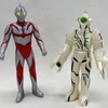 今トレーディングフィギュアのウルトラマンネオスvsザムリベンジャー 「プレイヒーロー ウルトラマン対決セット」にいい感じでとんでもないことが起こっている？