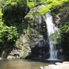 カゲロウが舞う…箕面公園で見た日本百名滝の絶景【電車旅】