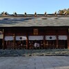 今日は神社へ