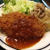 キッチンジロー&ほろよいジロー 九段下店｜メンチカツ×生姜焼き定食！肉汁じゅわ