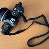 Nikon ZfにDOMKEのストラップ。