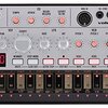 手のひらから生み出す重低音革命！KORG volca bassが変えるあなたの音楽制作体験