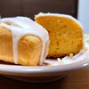 レモンケーキのアイシングがすっぱ甘くてクセになる　（レシピなし）