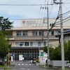 2023/09/07 西武園・東村山散歩 03 新山手病院/保生橋/西武線踏切/実来橋/諏訪神社/社会福祉センター