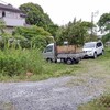 軽トラックの荷台に、山盛り？（笑）積んで