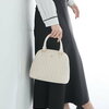 「“可愛い”も“上品”も、どちらも叶えたいあなたへ――大人のこなれ感を格上げする『INGNIチャーム付キルティングボストンバッグ』徹底解剖！」