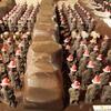 “チョコレートの兵馬俑”、中国・西安に登場　パティシエ１０人が１０日間かけて完成