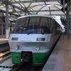 三階建て列車