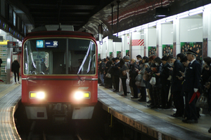 名鉄3700系3703Fに「名鉄創業130周年」系統板掲出