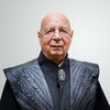 JAGがクラウス・シュワブのプラグを抜く