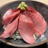 人気「鮪小屋本店」の中トロ丼W！