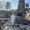 水原希子、LA自宅が全焼。40平方キロの山火事被害、妹は奇跡の生還―防護服で現場へ