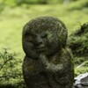 出来の悪い子を護る西口地蔵よ