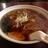 【今週のラーメン２８２３】 品香亭 （東京・田町） ラーメン＋小ライス／サービス