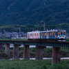 夏、日没の伊賀鉄道