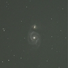 M51 (2回目）　6月ともなるとひしゃくがだいぶ傾き、M51も街明かりの影響を受けてるようで、バックが明るい。これでしばらくお別れかな。黄砂やら春霞には困りものだが季節のものかも。