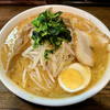 【今週のラーメン４６６０】 中華そば 来光 （東京・新宿西口） 味噌らーめん　〜お腹にお財布・・・そして心に優しく染みる大衆味噌中華そば！あえて残暑にいかが？