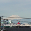 くっきりと浮出た富士山の姿