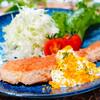 秋鮭のフライ タルタルソース添え＆長いもと豚肉のバターしょうゆ炒め