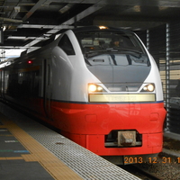 中学２年が行く弘前帰省。E2系０番台臨時はやて、701系ローカル、E751系臨時つがる、789系スーパー白鳥と485系白鳥。相鉄9000系とE217系、京成3500形、3050形やAE形等。