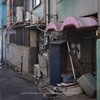 群馬・渋川，早春の朝（３）：区画整理で失われた繁華街の残滓。