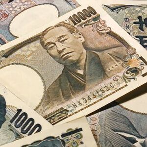 『現金払いを使うと時間を浪費しますよ』。この意見に賛同する人もいれば、受け入れることが出来ない人もいる理由について解説してみる。