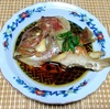 我が家の食卓ものがたり　　鯛のかぶと煮（あら炊き）の一皿