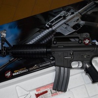 東京マルイ ミニ電動ガン UZI SMG ミニ - うたかたの日々