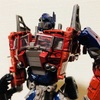 【トランスフォーマー MB-01 オプティマスプライム】を買ってみた感想と変形のやり方
