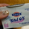 １つ７００円の高級ヨーグルト・FAGE