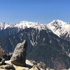鳳凰三山登山！薬師岳小屋、登山ルート詳細！高谷山と残雪の白峰三山の雄大な景色