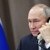 トランプとプーチン、電話会談を行う