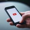 YouTubeアプリのホームで動画が自動再生されないようにする設定方法