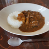 またか……朝からカレー。あぁ、旅行に行きたい！