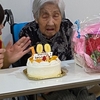 100歳のお誕生日おめでとうございます!!