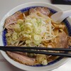 石川県白山市中ノ郷にある中華そばもきちで、もやしチャーシュー麺醤油の大盛。