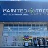 ブランチ後の散策「Painted Tree」