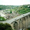 ディナンの谷と高架橋(ブルターニュ、フランス)