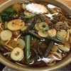 伊勢久｜泉岳寺｜自家製出汁の山菜蕎麦に癒される昼下がり