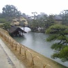 雨の後楽園（岡山）