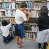 医学図書館で中学生の職場体験学習を受け入れました