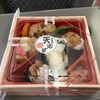 特急「しなの」で、名古屋から長野駅。そして、長野駅からは北陸新幹線で軽井沢まで。北陸新幹線で流れる「北陸ロマン」がとっても良い。