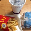 マクド食べたり、てっちり食べたり、韓国料理食べたり