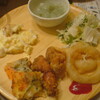 旬菜食健ひな野（自然食レストラン）