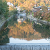 早朝の嵐山・渡月橋の秋