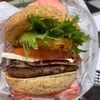 【ルートビア飲み放題付き】A&W イーアス沖縄豊崎 ボリューミーな沖縄名物のTHE A&Wバーガー を堪能！