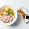 麺処ぐり虎 海老名店のラーメンと牡蠣餃子