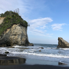 千葉県の津々ヶ浦の「夫婦岩」が地震で一部崩落…なんか寂しいです