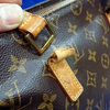 かばんバッグ修理ルイヴィトン（LOUIS VUITTON）鞄バッグの修理です ショルダーバッグの付け根部分が千切れ