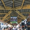 ベンタイン市場の中です